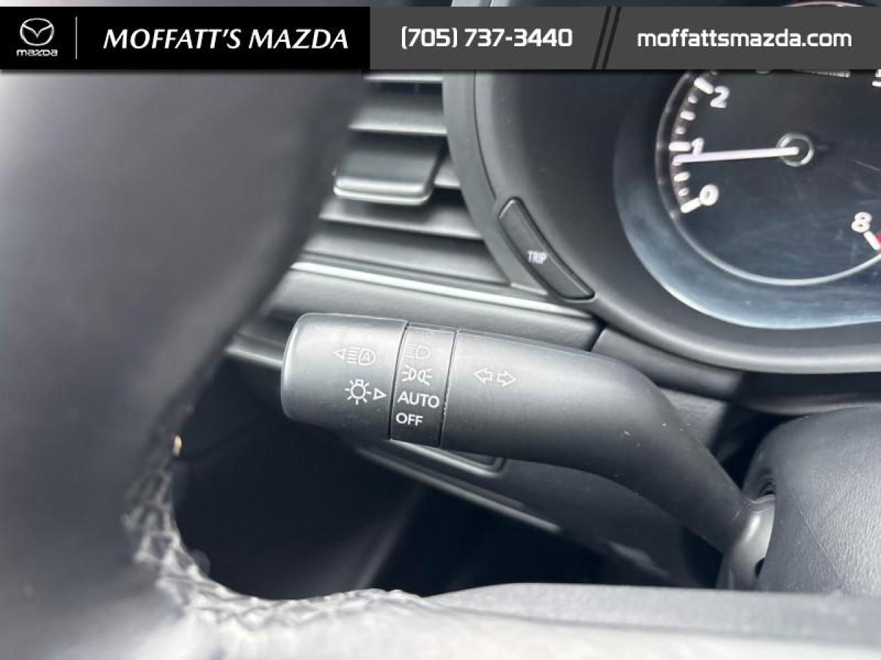 2023 Mazda MAZDA3 GS Photo