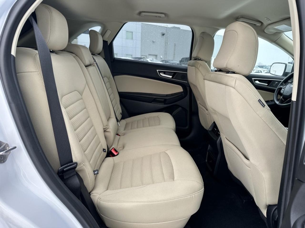 2024 Ford Edge SEL Photo