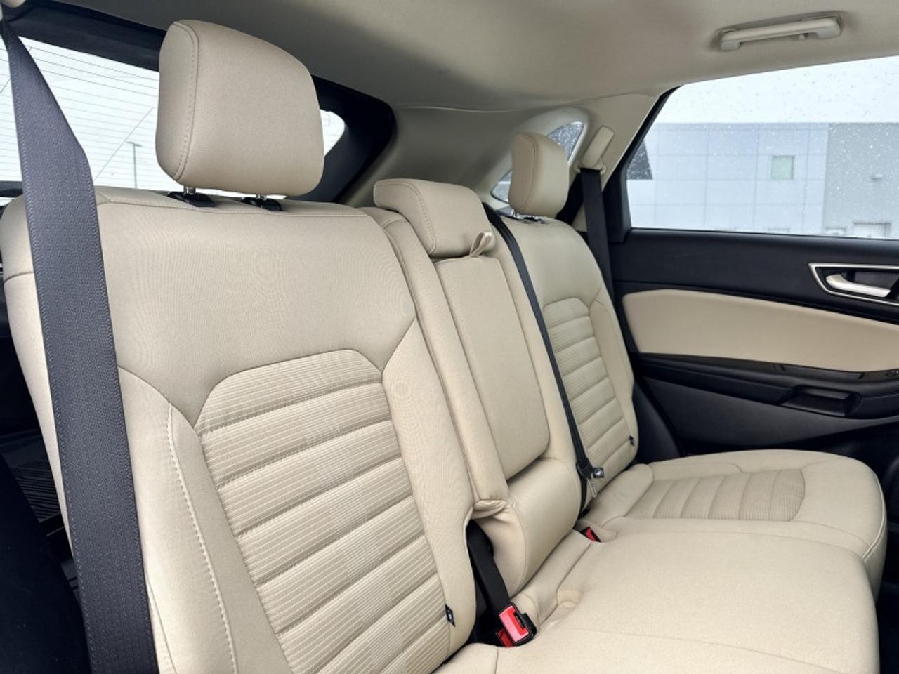 2024 Ford Edge SEL Photo