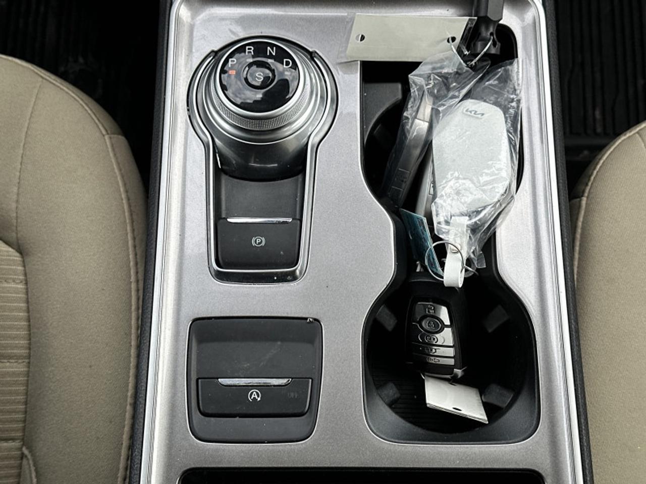 2024 Ford Edge SEL Photo