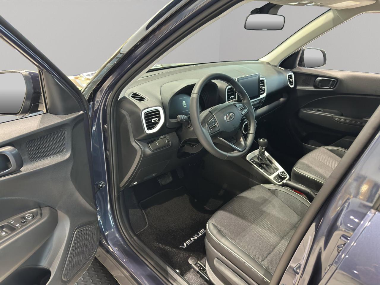 2026 Hyundai Venue Ultimate Photo