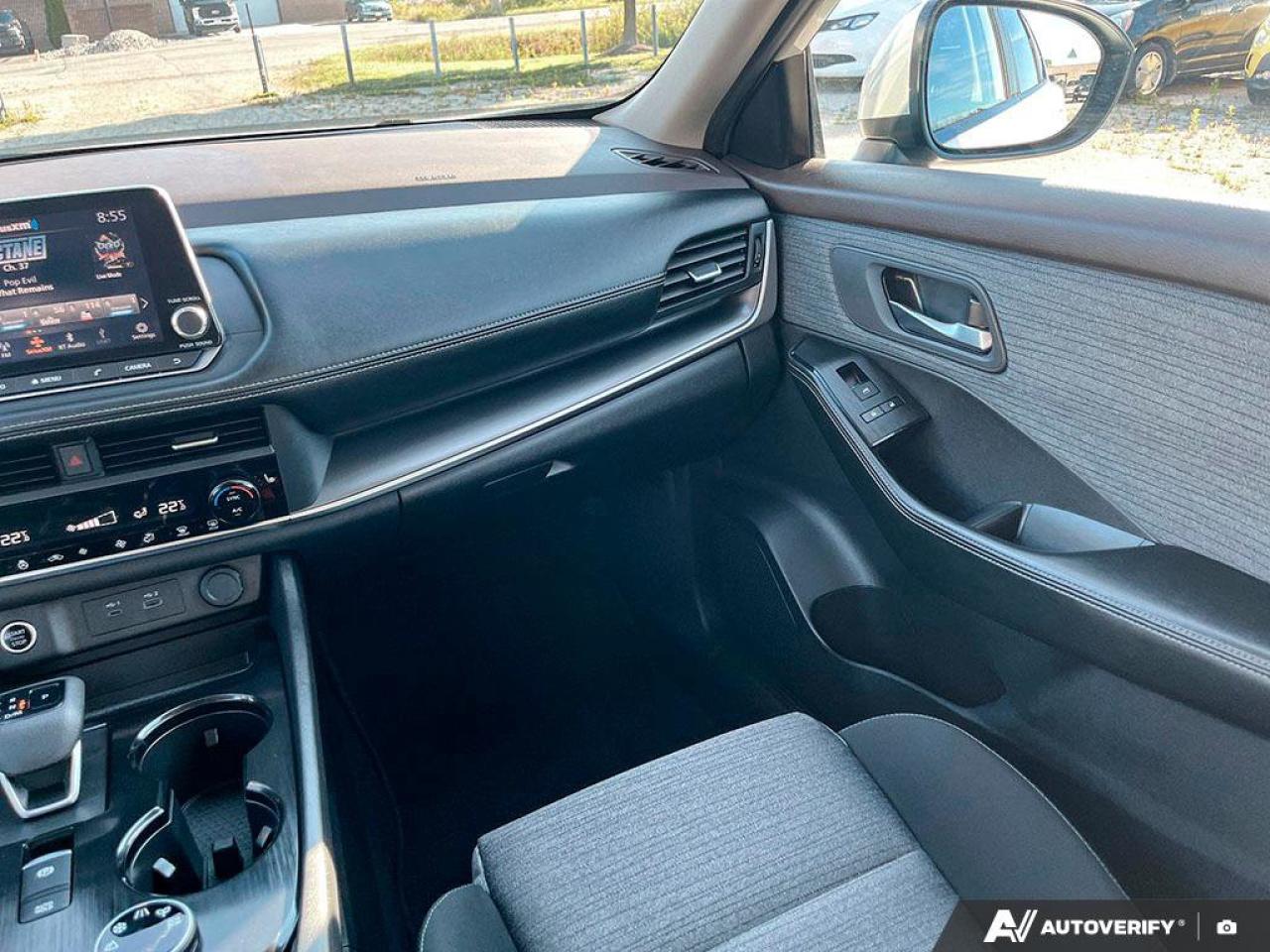 2023 Nissan Rogue SV Moonroof | Apple Carplay | Remote Start | Clean Carfax | Photo