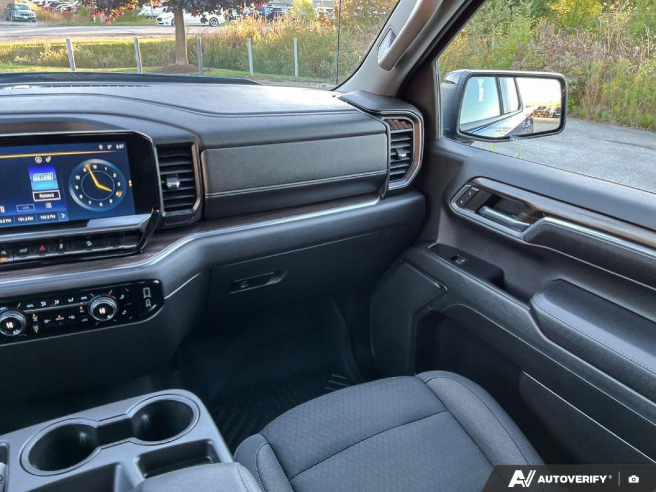 2023 Chevrolet Silverado 1500 RST | Apple Carplay | Heated Seats/Wheel | Z71 Pkg. | Photo