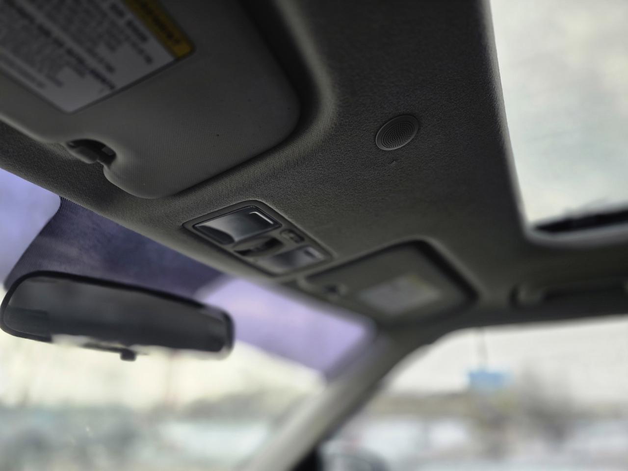 2020 Hyundai Venue Trend Photo