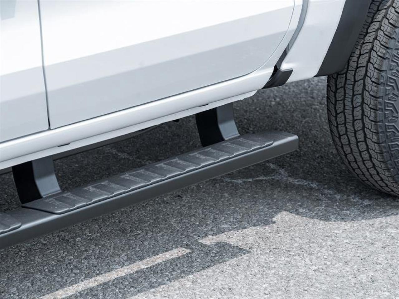 2025 GMC Canyon AT4 Photo