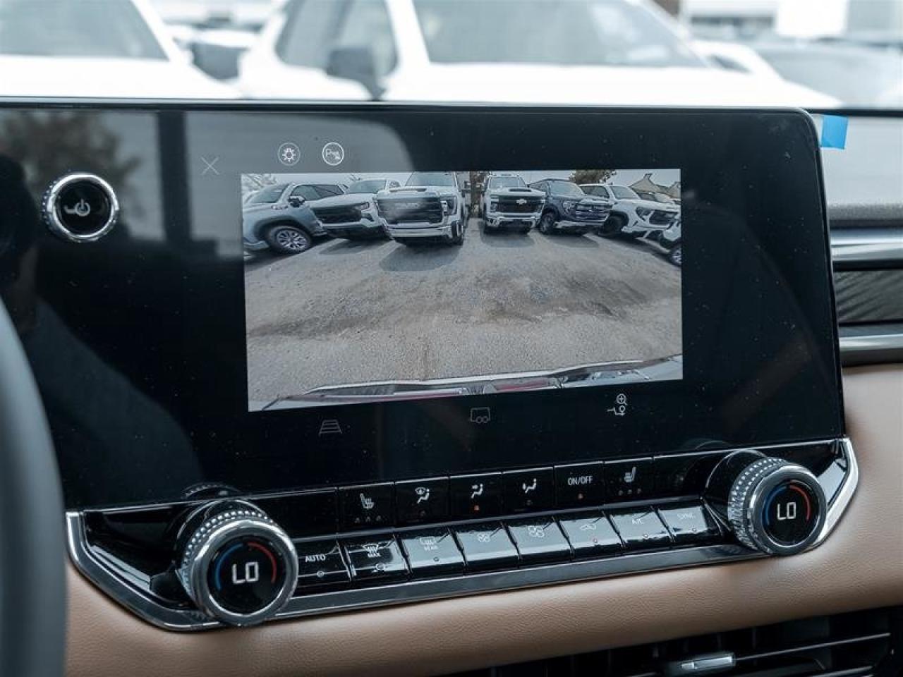 2025 GMC Canyon AT4 Photo