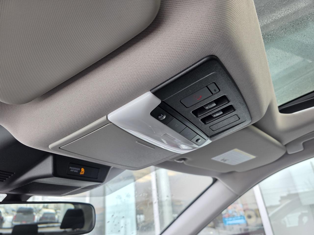 2022 Nissan Rogue SV AWD | Android Auto | Apple Car Play | Heated Seats | Photo