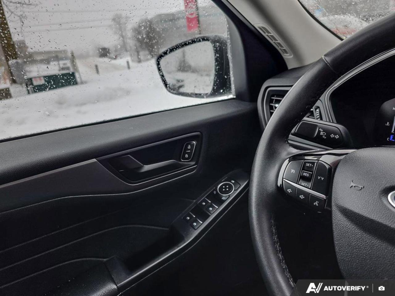 2023 Ford Escape Active AWD | Apple CarPlay | Android Auto | Photo
