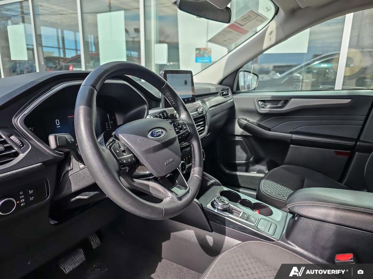 2023 Ford Escape Active AWD | Apple CarPlay | Android Auto | Photo