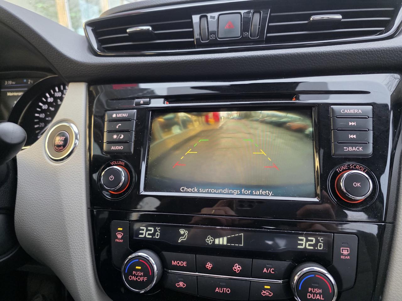 2023 Nissan Qashqai SV AWD | Android Auto | Apple CarPlay | Heated Seats | Photo