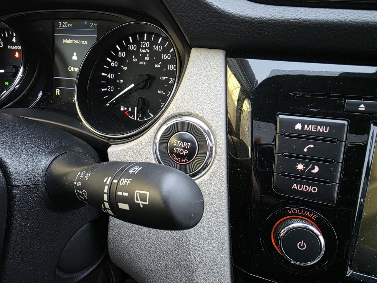 2023 Nissan Qashqai SV AWD | Android Auto | Apple CarPlay | Heated Seats | Photo