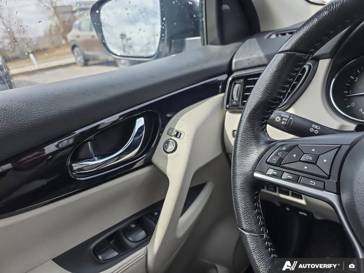 2023 Nissan Qashqai SV MOONROOF|AWD|Android Auto|Apple CarPlay | Heated Seats | Photo