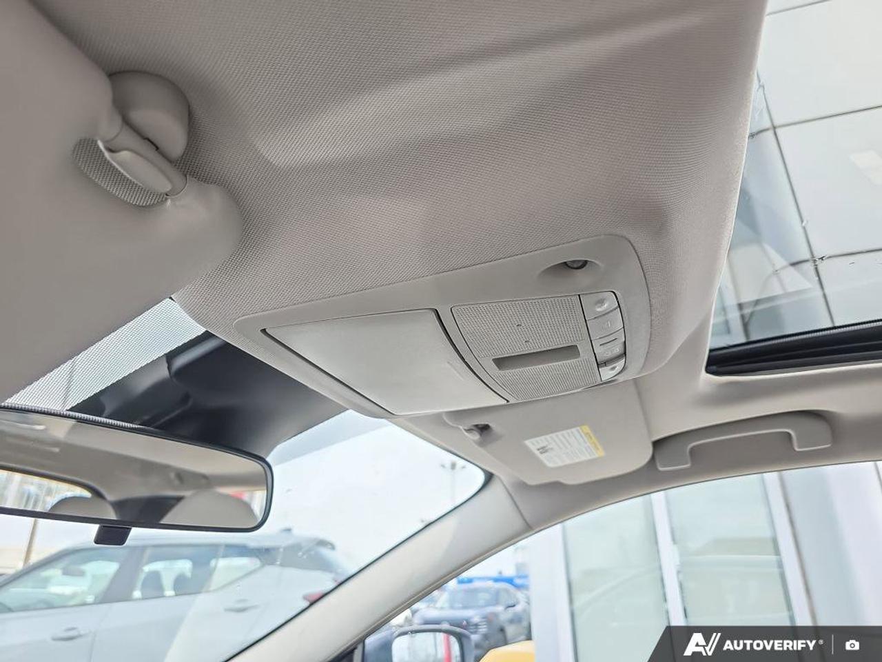 2023 Nissan Qashqai SV MOONROOF|AWD|Android Auto|Apple CarPlay | Heated Seats | Photo