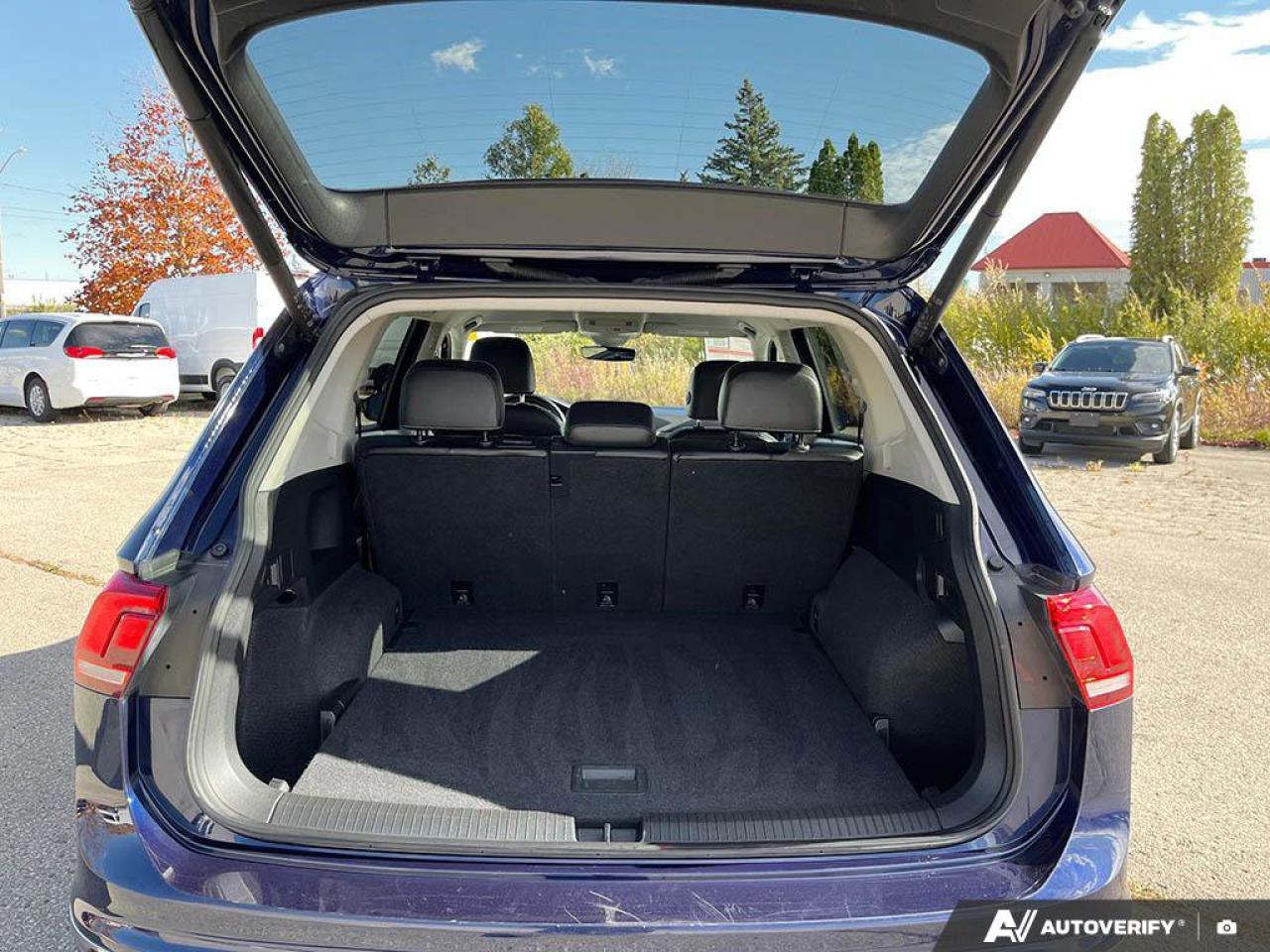 2024 Volkswagen Tiguan Comfortline | AWD | Heated Seats/Wheel | Apple Carplay | Photo