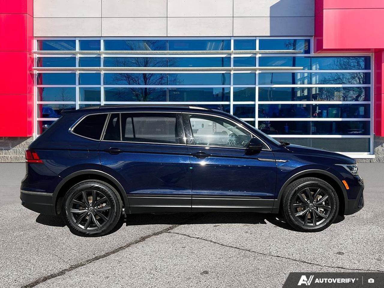 2024 Volkswagen Tiguan Comfortline | AWD | Heated Seats | Heated Steering Wheel | Apple Carplay | Android Auto | Photo