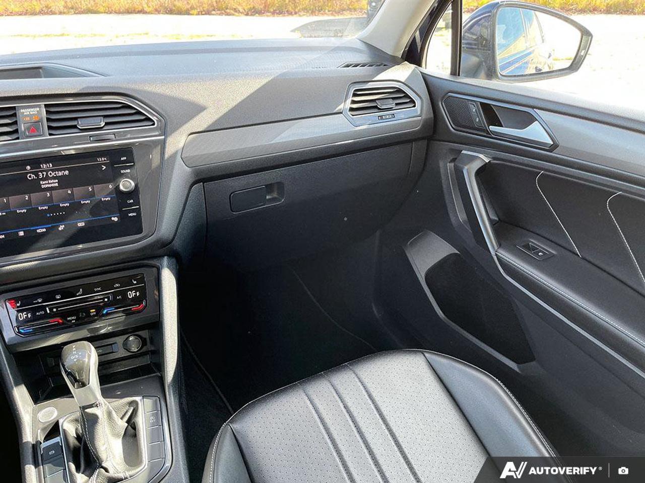 2024 Volkswagen Tiguan Comfortline | AWD | Heated Seats | Heated Steering Wheel | Apple Carplay | Android Auto | Photo