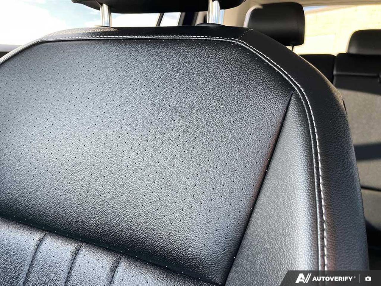 2024 Volkswagen Tiguan Comfortline | AWD | Heated Seats | Heated Steering Wheel | Apple Carplay | Android Auto | Photo