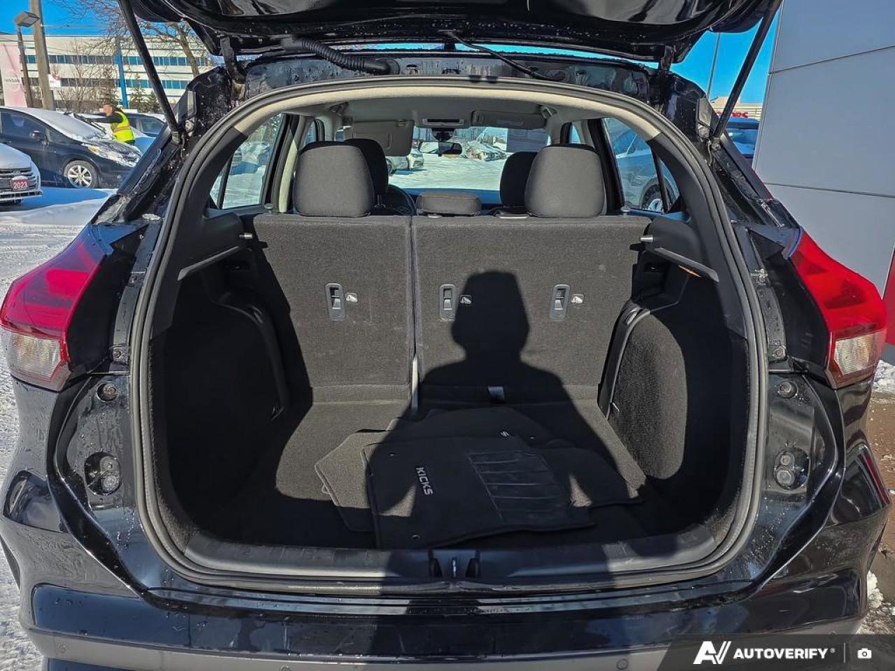 2024 Nissan Kicks SV | Heated Seats | Back-Up Camera | Android Auto | Photo