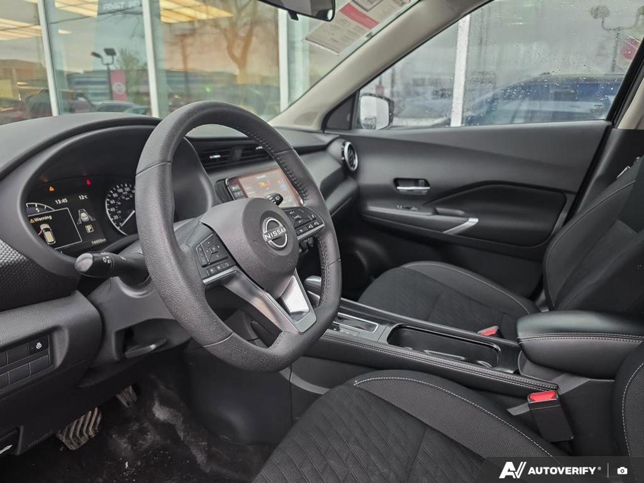 2024 Nissan Kicks SV | Heated Seats | Back-Up Camera | Android Auto | Photo