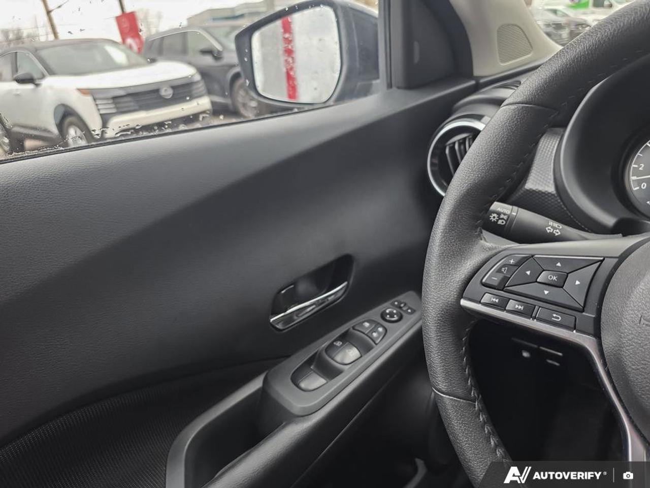 2024 Nissan Kicks SV | Heated Seats | Back-Up Camera | Android Auto | Photo