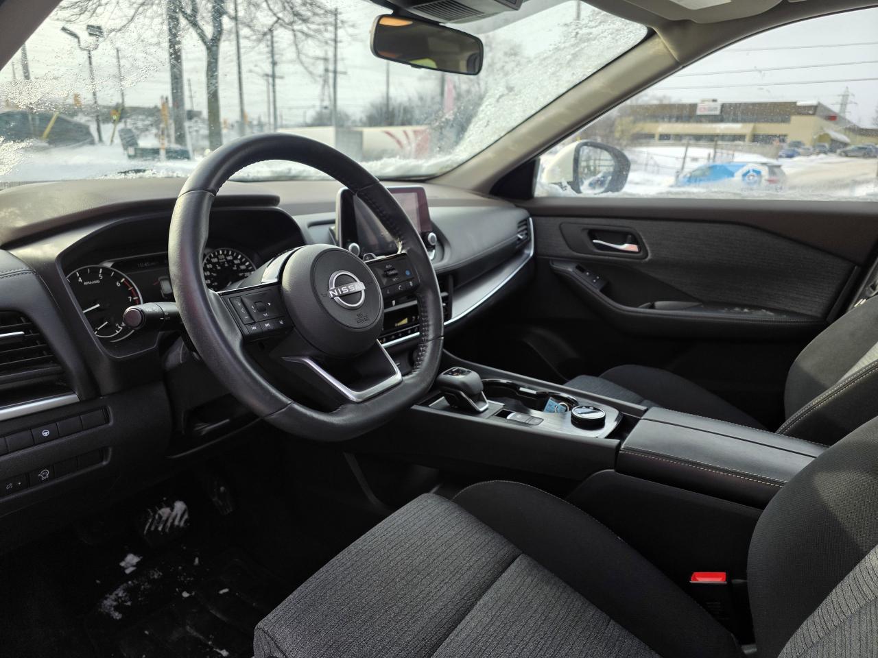 2023 Nissan Rogue SV Moonroof AWD | Android Auto | Apple Car Play | Photo