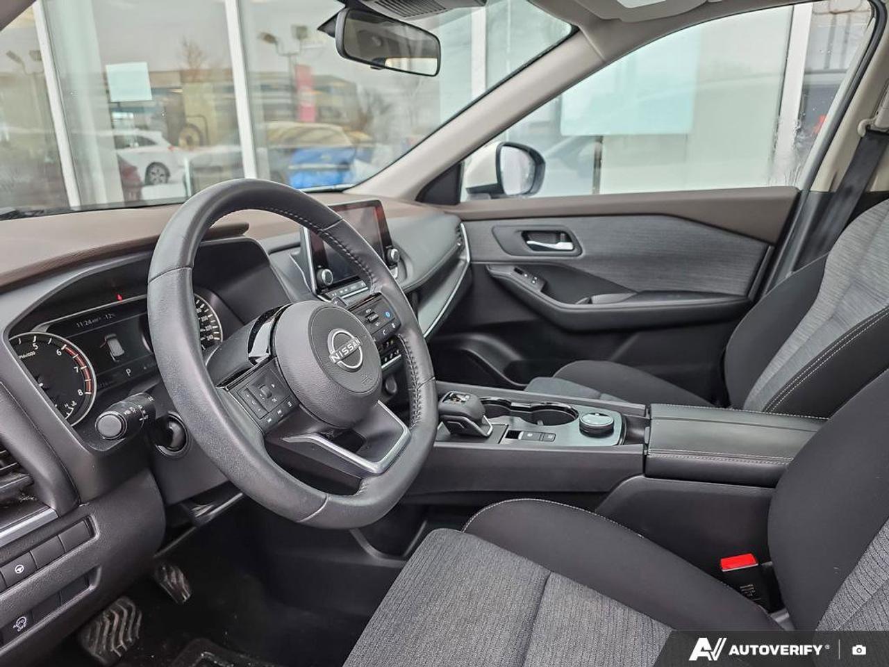 2023 Nissan Rogue SV Moonroof AWD | Android Auto | Apple Car Play | Photo