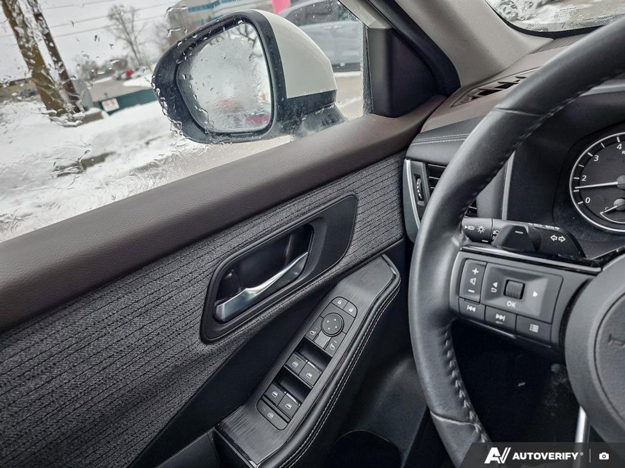 2023 Nissan Rogue SV Moonroof AWD | Android Auto | Apple Car Play | Photo