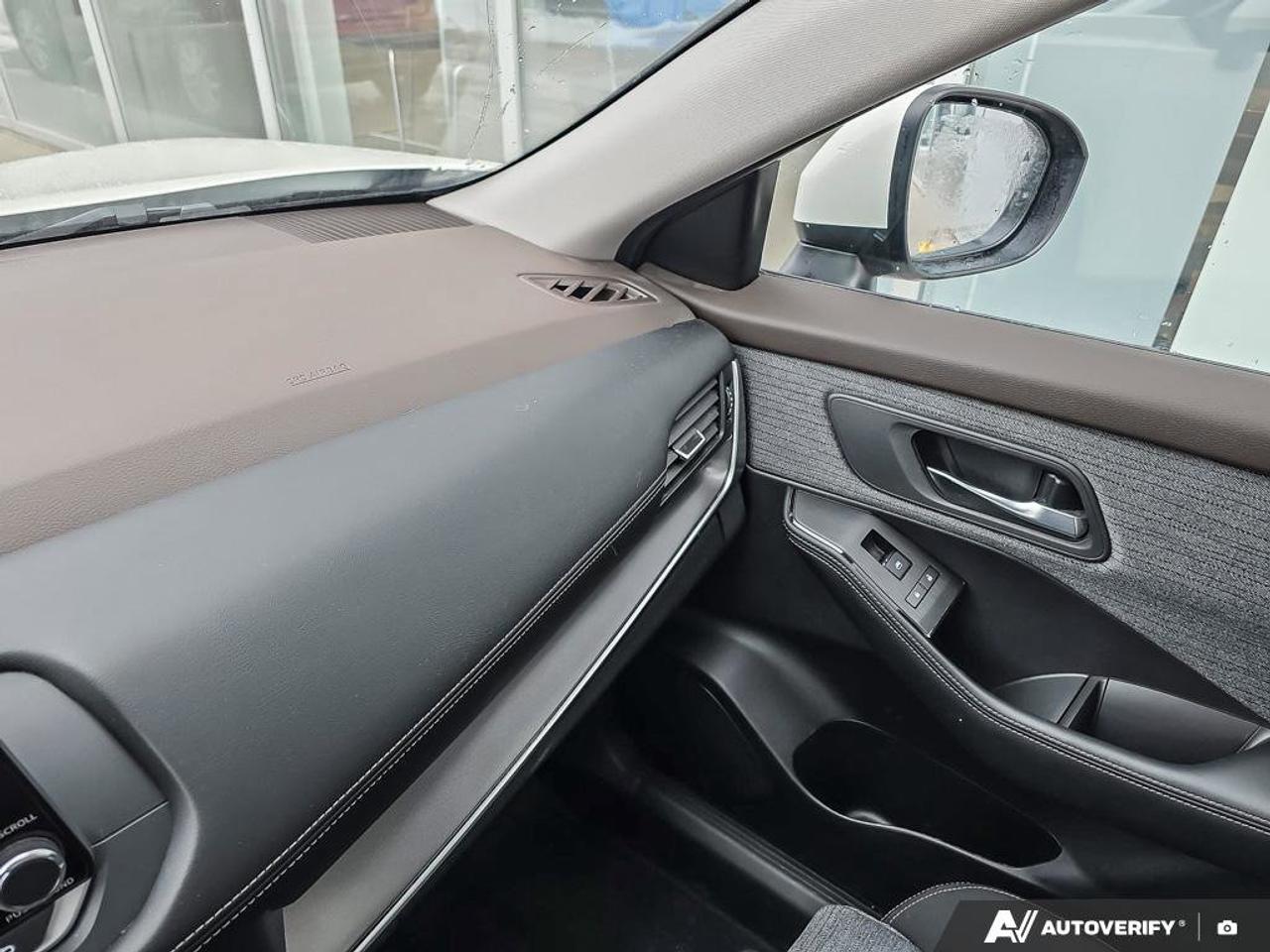 2023 Nissan Rogue SV Moonroof AWD | Android Auto | Apple Car Play | Photo