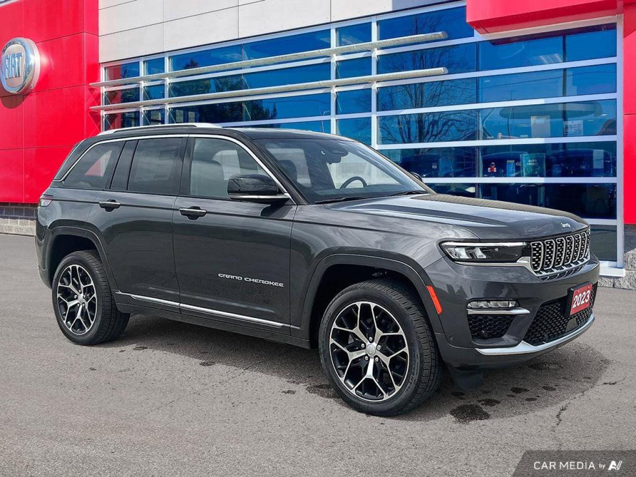 2023 Jeep Grand Cherokee 4xe Summit Reserve | Navigation | Leather | Sunroof | Remote Start | Rain Sensing Wipers | Photo