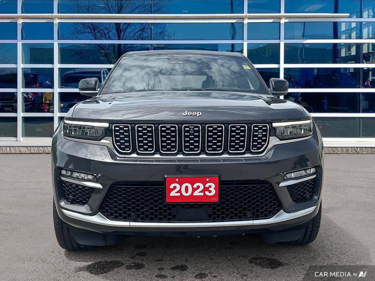 2023 Jeep Grand Cherokee 4xe Summit Reserve | Navigation | Leather | Sunroof | Remote Start | Rain Sensing Wipers | Photo