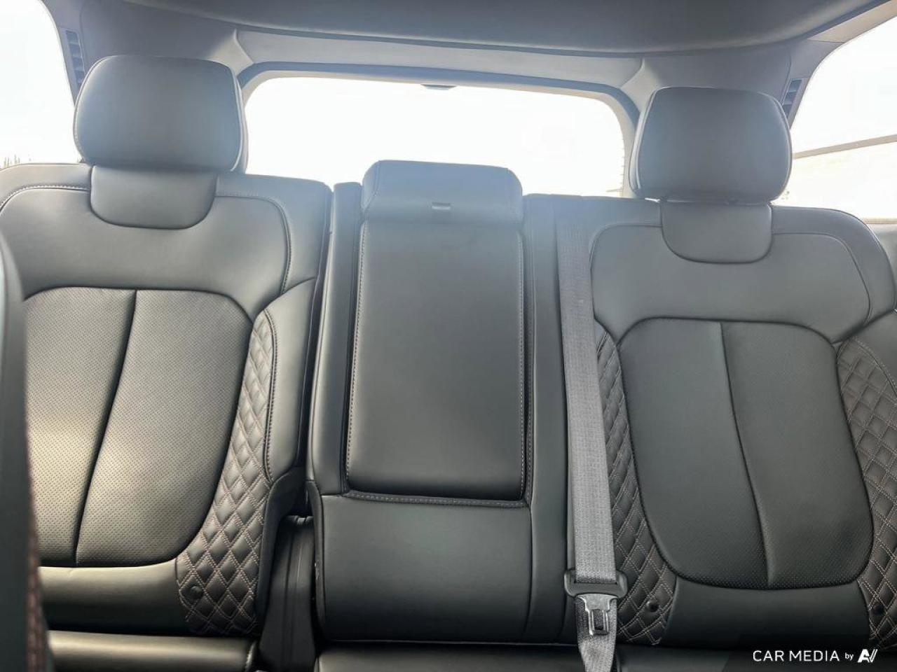 2023 Jeep Grand Cherokee 4xe Summit Reserve | Navigation | Leather | Sunroof | Remote Start | Rain Sensing Wipers | Photo