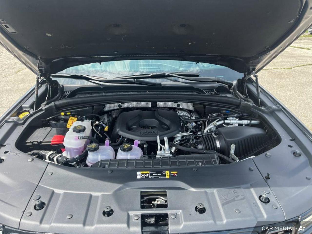 2023 Jeep Grand Cherokee 4xe Summit Reserve | Navigation | Leather | Sunroof | Remote Start | Rain Sensing Wipers | Photo