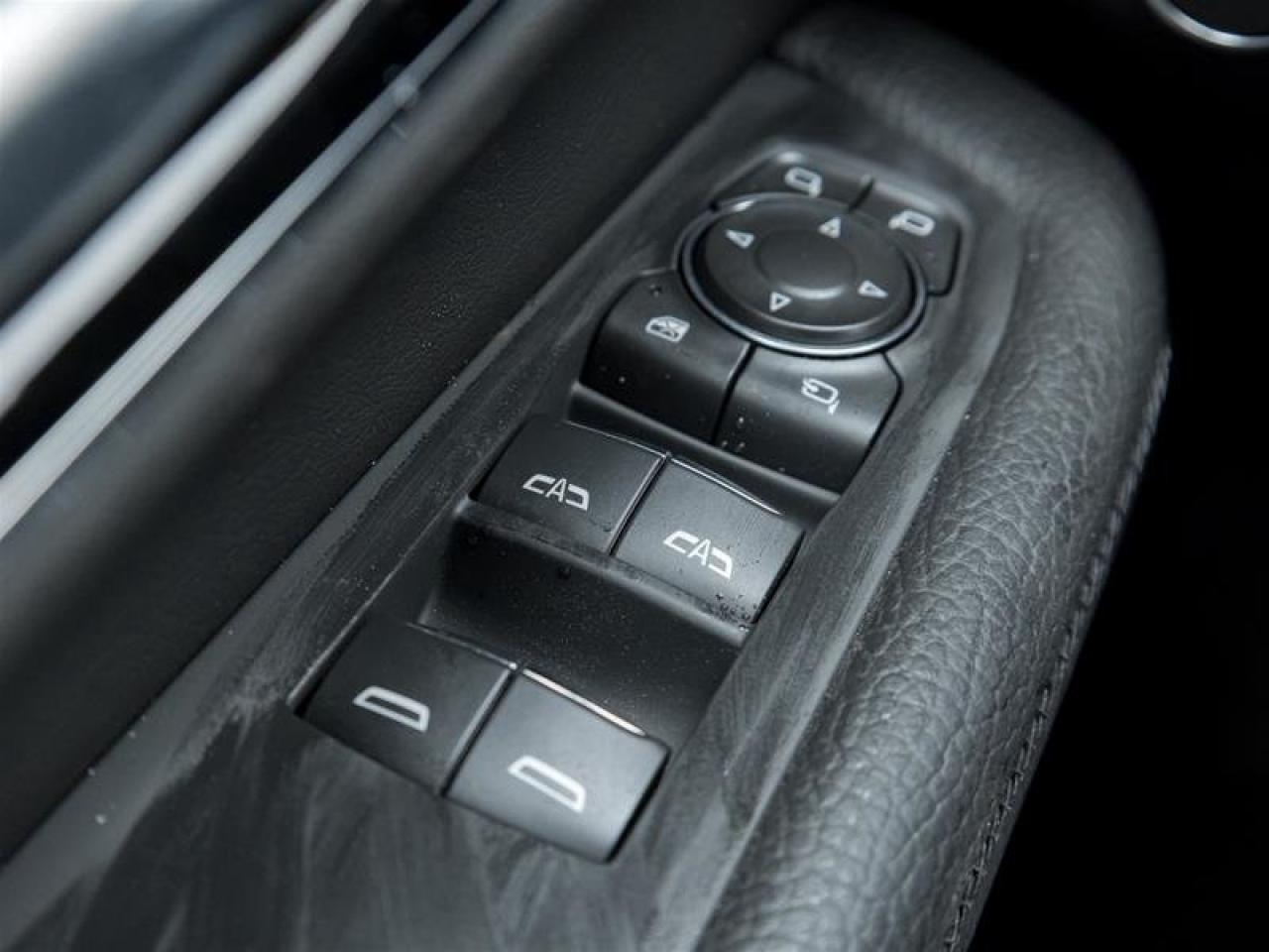 2026 GMC Yukon XL Denali Photo