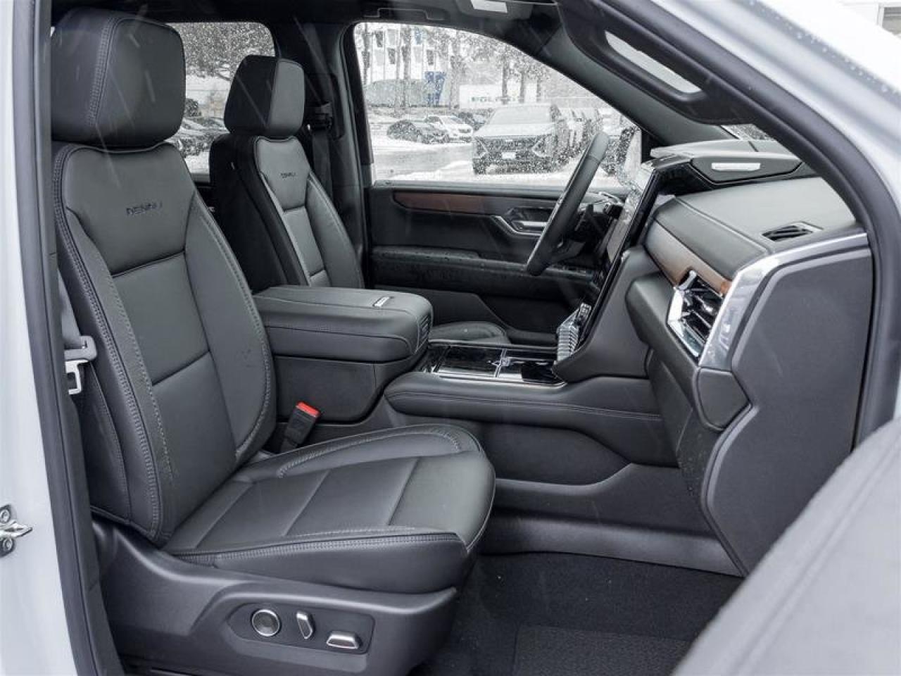 2026 GMC Yukon XL Denali Photo