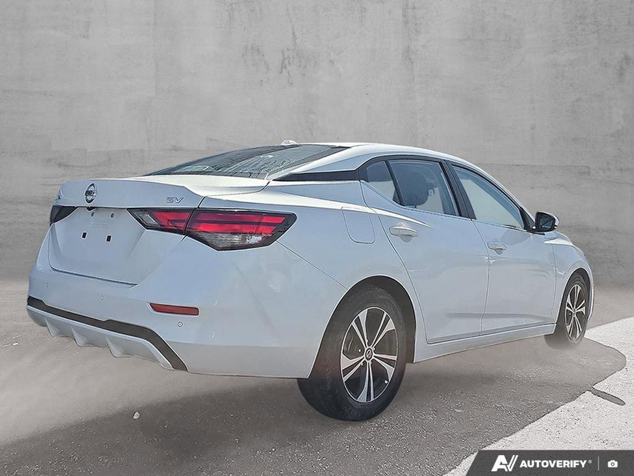 2023 Nissan Sentra SV | Heated Seats | Apple Car Play | Android Auto | Photo3