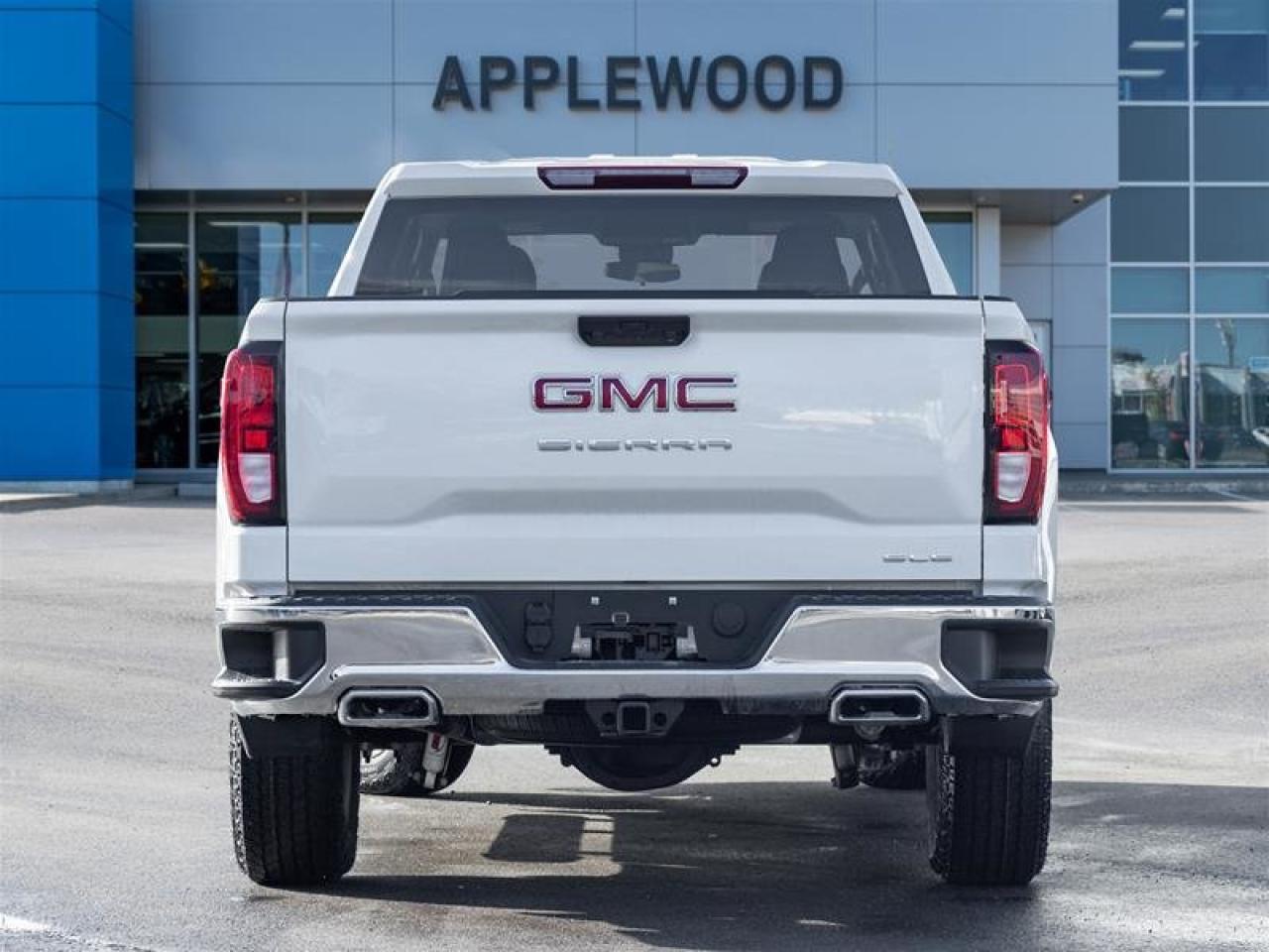 2026 GMC Sierra 1500 SLE Photo