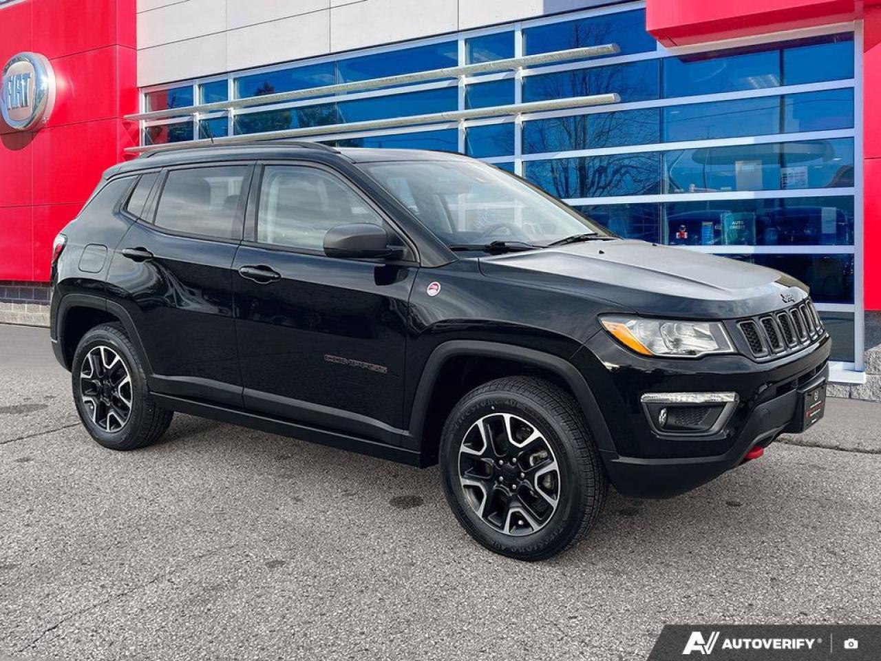 2021 Jeep Compass Trailhawk | Pano Roof | Navigation | Apple Carplay | Photo