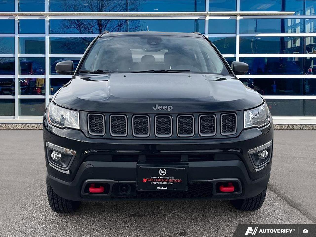 2021 Jeep Compass Trailhawk | Pano Roof | Navigation | Apple Carplay | Photo