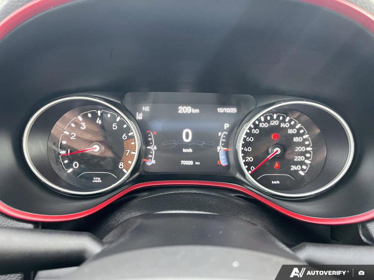 2021 Jeep Compass Trailhawk | Pano Roof | Navigation | Apple Carplay | Photo