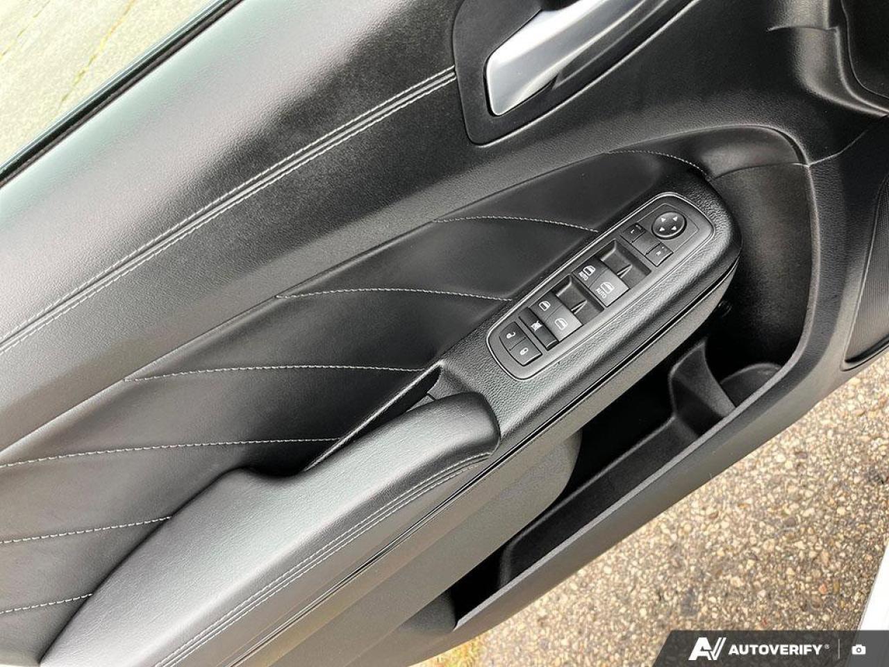 2023 Dodge Charger GT | AWD | Nappa Leather | Nav | Sunroof | Black Pkg. | Photo