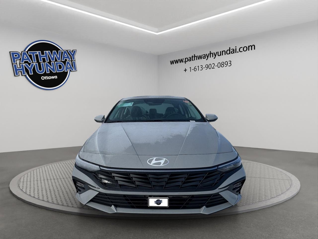 2026 Hyundai Elantra Luxury Photo