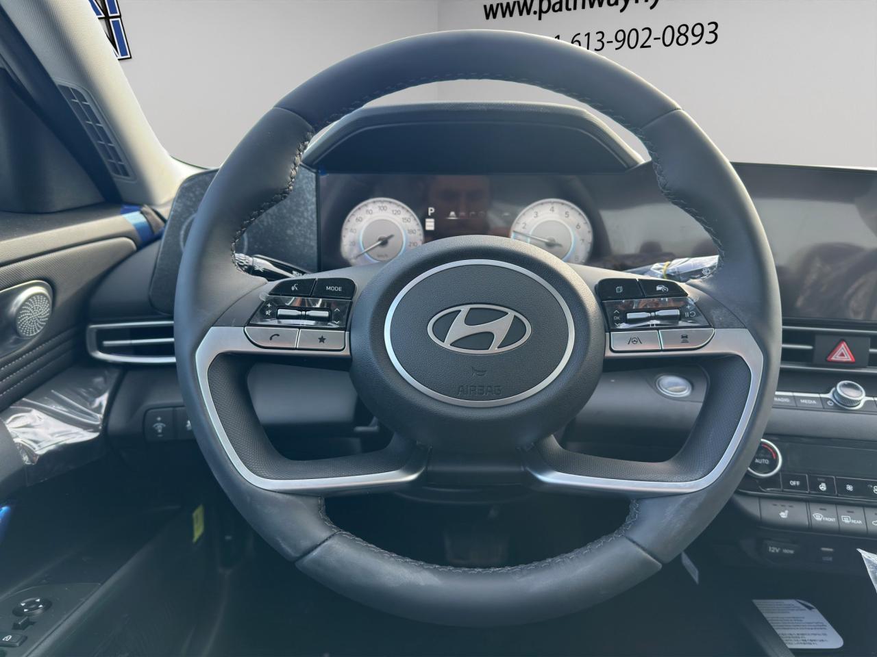 2026 Hyundai Elantra Luxury Photo