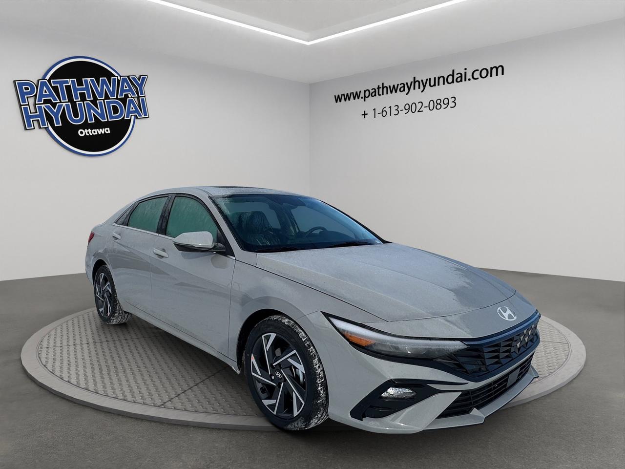 2026 Hyundai Elantra Luxury Photo0