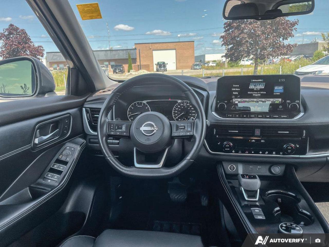 2023 Nissan Rogue SL | Leather | Moonroof | Nav | Safety Tech | Photo