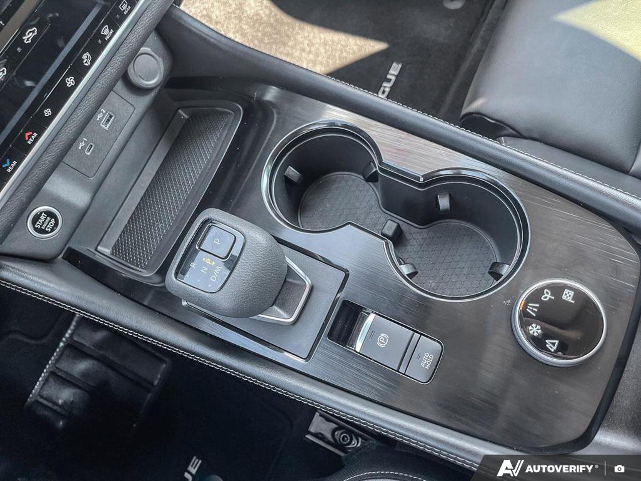 2023 Nissan Rogue SL | Leather | Sunroof | Navigation | Safety Tech | CarPlay | Android Auto | Photo