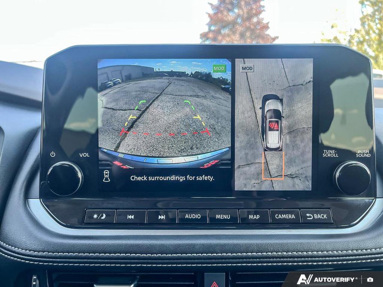 2023 Nissan Rogue SL | Leather | Sunroof | Navigation | Safety Tech | CarPlay | Android Auto | Photo