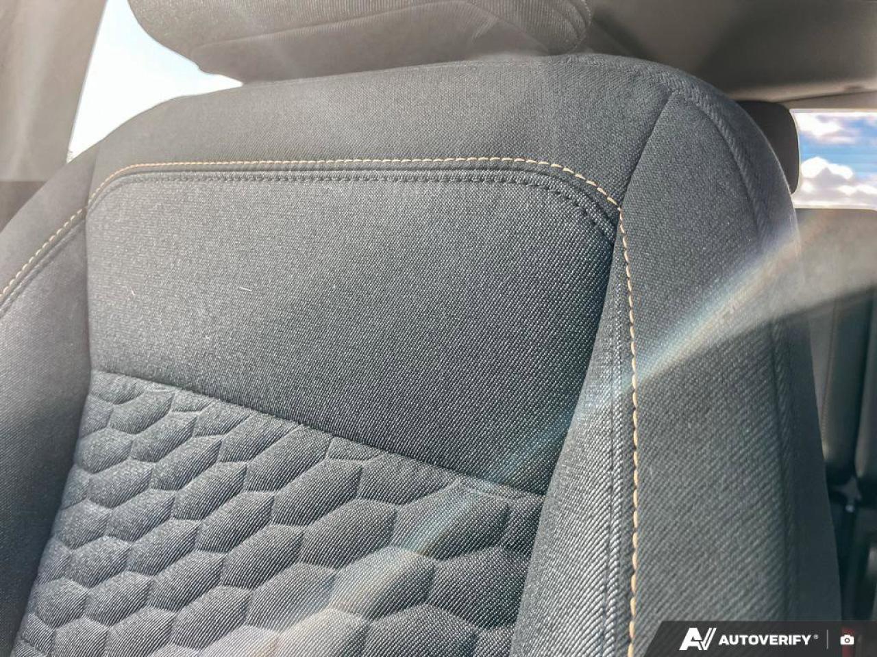 2021 Chevrolet Equinox LT | Apple Carplay | Heated Seats | Safety Tech | Photo