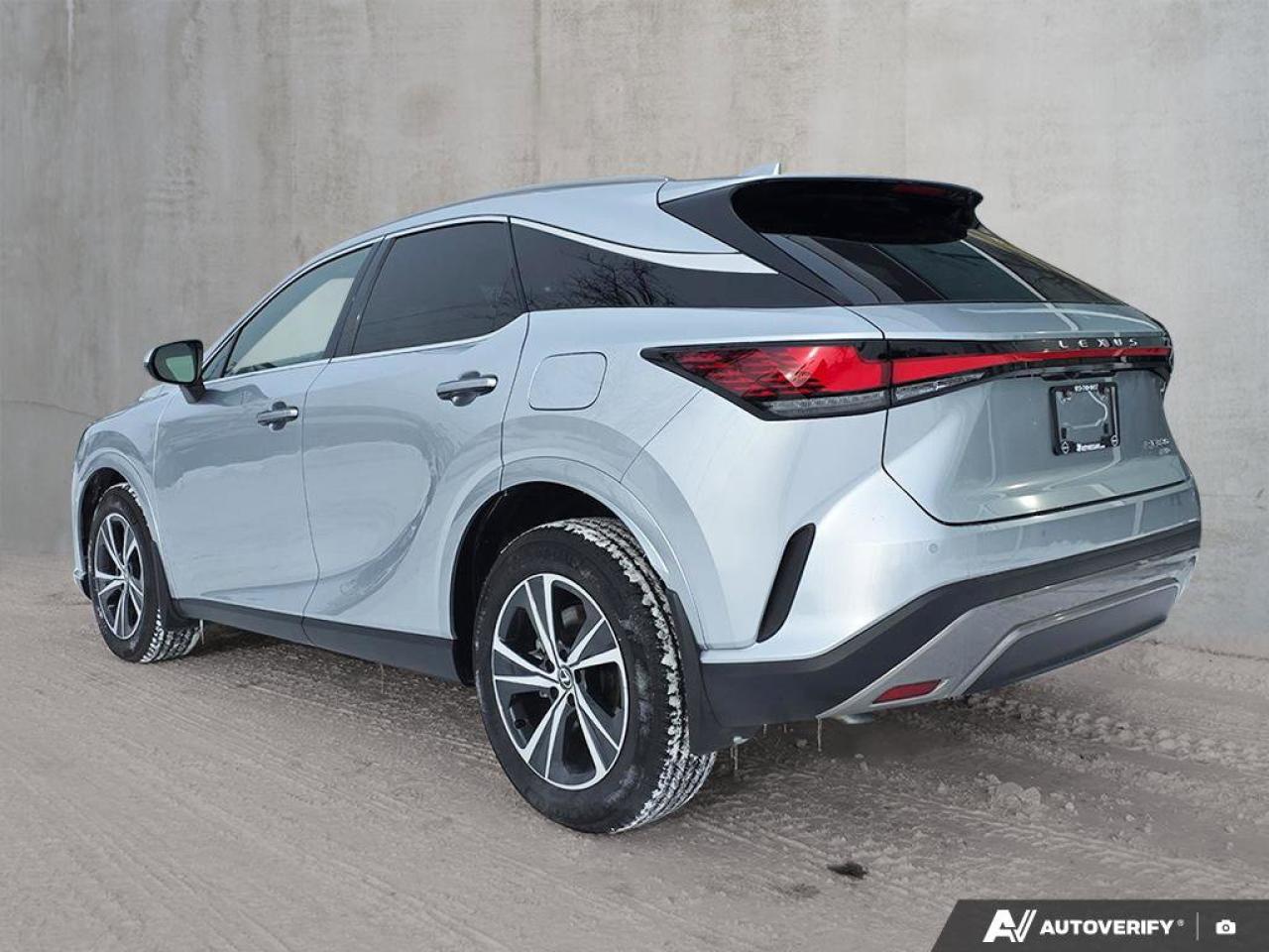 2025 Lexus RX 350 | AWD |   wireless Apple CarPlay & Android Auto | Lexus Safety Suite 3.0 | Photo