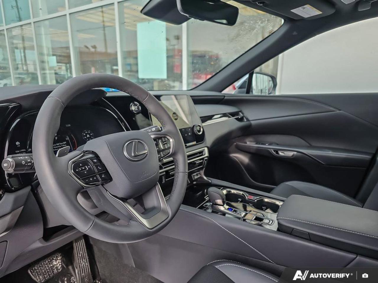 2025 Lexus RX 350 | AWD |   wireless Apple CarPlay & Android Auto | Lexus Safety Suite 3.0 | Photo