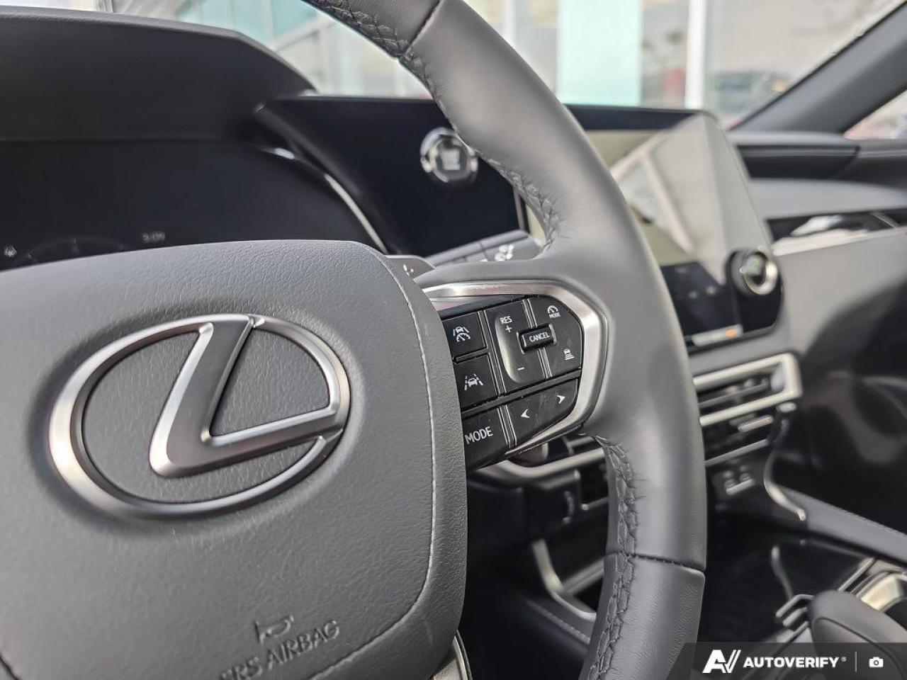 2025 Lexus RX 350 | AWD |   wireless Apple CarPlay & Android Auto | Lexus Safety Suite 3.0 | Photo